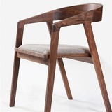 肯尼迪总统椅餐椅实木软包椅扶手曲木椅弧形靠背椅大师创意设计