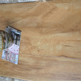 升达厂家直销特价12mm个性田园地暖防水耐磨强化复合木地板SM011