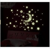 墙贴纸夜光贴星星月亮可爱背景装饰儿童房男女孩卧室荧光贴纸自粘