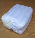 宝洁赠品太空包白色羽绒化妆包旅行收纳包梳洗包便携手包大容量