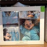 代购香港迪士尼disney卡通婴儿四件套送礼佳品新生儿套装米奇
