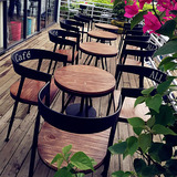 阳台桌椅组合三件套酒吧户外铁艺实木复古小圆桌休闲咖啡厅餐桌椅