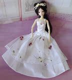 可儿娃娃 芭比公主婚纱抹胸吊带裙 换装玩具 生日礼物
