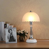 北欧式复古水晶台灯现代简约卧室床头柜台灯创意时尚调光玻璃台灯