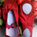 女童舞蹈鞋 新款女儿童红色芭蕾舞鞋跳小孩宝宝幼儿舞鞋软底室内