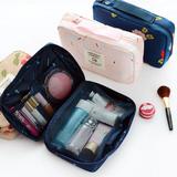 化妆包手拿包小号旅行便携洗刷包防水女化妆品收纳包韩国包邮