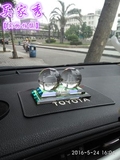 高档创意汽车载摆件双水晶玻璃球轿车内部香水座小车里透明装饰品