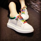 夏季韩版女士休闲单鞋镂空厚底透气运动板鞋女平底彩虹系带小白鞋