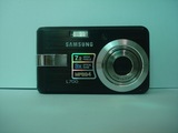 Samsung/三星 Digimax L700 数码相机 单机带电池 配件另算