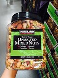 Kirkland Mixed Nuts杂烩盐焗混合坚果果仁（额外加入开心果）