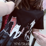 【YiYi】可爱猫咪刺绣t恤女露脐短款短袖宽松前短后长上衣 大码