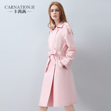 卡芮茜 2016春季新款粉色锁边系带女式风衣中长款修身过膝外套女