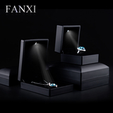 FANXI凡西LED求婚戒指盒创意吊坠项链饰品首饰收纳盒H00102