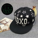 EXO男女夜光帽子XOXO五角星TFBOY平沿嘻哈棒球帽荧光大檐帽春包邮