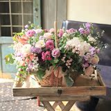 [转卖]幸福派花艺 进口鲜花速递清新粉紫色祝福手提鲜花花篮情