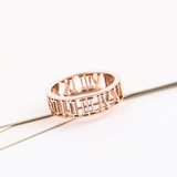 新款18K玫瑰金日韩版时尚罗马戒指 女食指钛钢指环配饰饰品不褪色