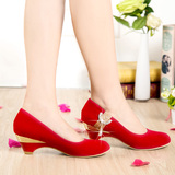 中式坡跟婚鞋水钻新娘鞋中跟圆头镶钻单鞋礼服鞋粗跟舒适红色女鞋