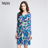 NAERSI/娜尔思夏装新款长袖连衣裙V领时尚显瘦中长款女装