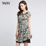 NAERSI/娜尔思夏季新款女装中裙收腰大摆雪纺碎花短袖连衣裙