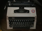 特价庆11英雄飞鱼长空老旧机械英文打字机 摆设打字机真品机器