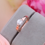 时尚堂一克拉婚戒韩版镀18K玫瑰金彩金结婚钻石戒指女钛钢指环
