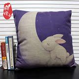 动漫风月亮上的兔子抱枕靠垫 儿童床头抱枕 梦幻童话风卧室靠枕