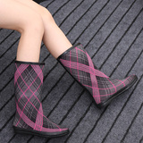 2015款出口韩国时尚布面格子款中高筒布料雨靴女士水靴 防水雨鞋