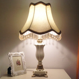 欧式台灯卧室床头插电式创意时尚简约现代结婚可调节亮度暖色台灯