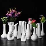 批发酒店陶瓷白色小花瓶摆件现代简约创意家居软装饰品插花器包邮
