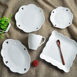 陶瓷西餐盘子蕾丝浮雕蛋糕盘圆盘早餐盘欧式纯白色烘焙盘拍照道具
