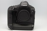 深圳小陶相机行；佳能Canon EOS-1D X，包装配件齐，9成新佳能1DX