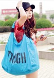 新品韩版单肩运动包字母休闲荧光色大包绸布包旅行包出游必备女包