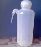 500毫升边管塑料洗瓶 尖嘴喷瓶 弯嘴壶 塑料挤瓶 500ML 弯头瓶