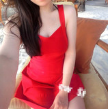 泰国潮牌女神气质修身性感收腰露肩绷带针织吊带百搭红色连衣裙夏