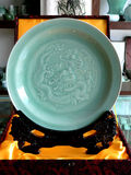 龙泉青瓷龙凤牡丹盆30厘米花纹陶瓷家居摆件工艺装饰瓷盘藏品礼品