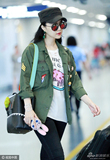 早秋新款韩版微博范冰冰机场同款林心如军绿色徽章宽松衬衫外套女