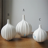客厅白色陶瓷花瓶摆件现代简约风格球型个性花器样板间软装饰品