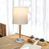 北欧宜家卧室床头灯led台灯 简约现代书房创意时尚个性实木质台灯