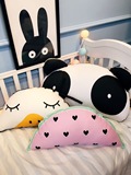 包邮 可爱韩国儿童房婴儿床宝宝小鸭子半圆靠枕抱枕头腰枕