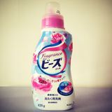 日本本土KAO花王洗衣液820g含天然柔顺剂玫瑰花果香无荧光剂