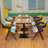 北欧咖啡厅桌椅 实木餐椅 时尚拼色主题特色西餐厅桌椅 奶茶店桌