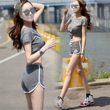 韩国夏季新款跑步运动套装女士短裤两件套休闲健身性感露脐瑜伽服