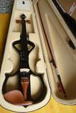 新款真拉高档全手工电子小提琴 黑色电小提琴纯枣木配件 质量保证