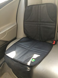 全包围型汽车儿童安全座椅防磨垫 双重固定耐磨易清洗