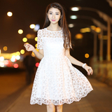 伊依夏季新款韩版修身欧根纱刺绣甜美公主裙白色短袖连衣裙蓬蓬裙
