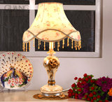 欧式台灯 卧室床头灯古典复古树脂雕花婚庆创意时尚温馨装饰台灯