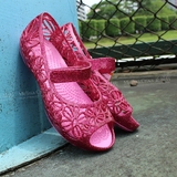 Crocs/卡洛驰美国正品代购童鞋 女童透气洞洞鞋凉鞋202602