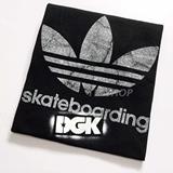 【国内现货】DGK Skateboarding 钢印滑板短袖T-Shirt