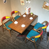 时尚拼色混搭咖啡厅西餐厅桌椅复古实木特色餐馆主题餐厅桌椅组合