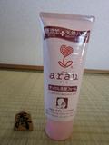 日本本土带回 日本制造arau自然派无添加低敏洗面奶/孕妇可以使用